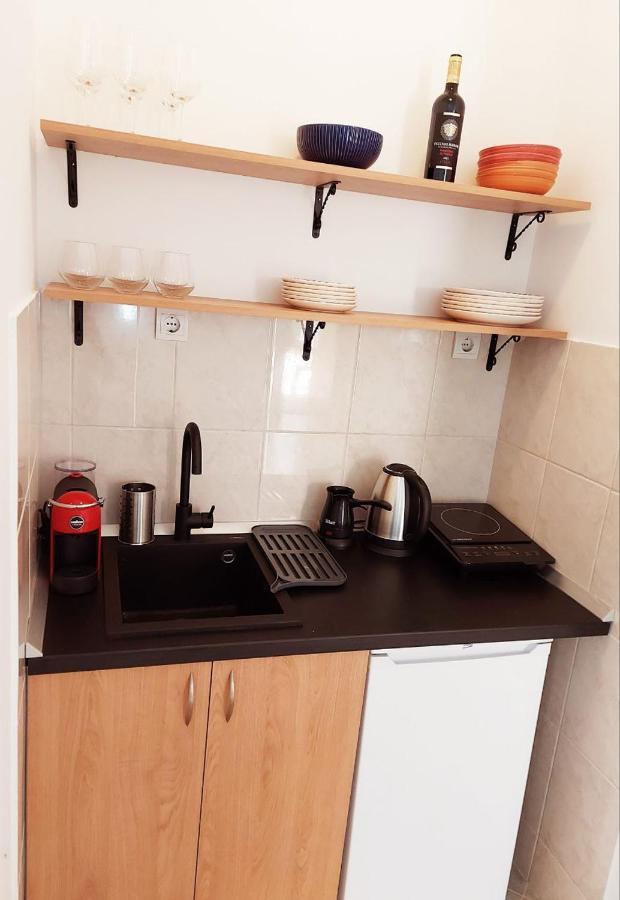 Apartmani Radovic Бієла Екстер'єр фото
