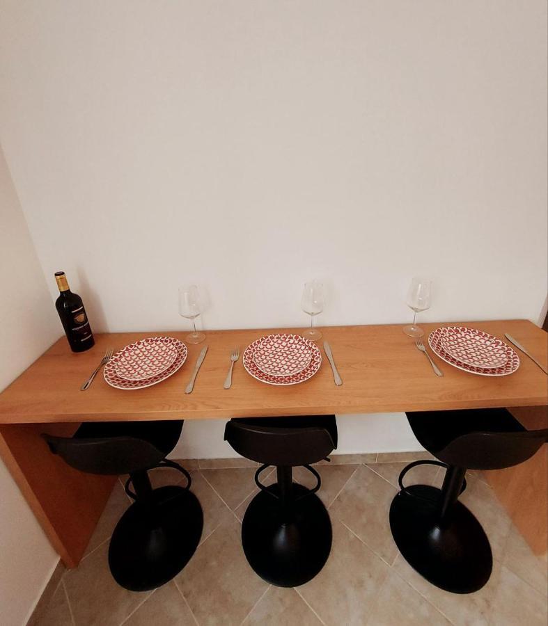 Apartmani Radovic Бієла Екстер'єр фото