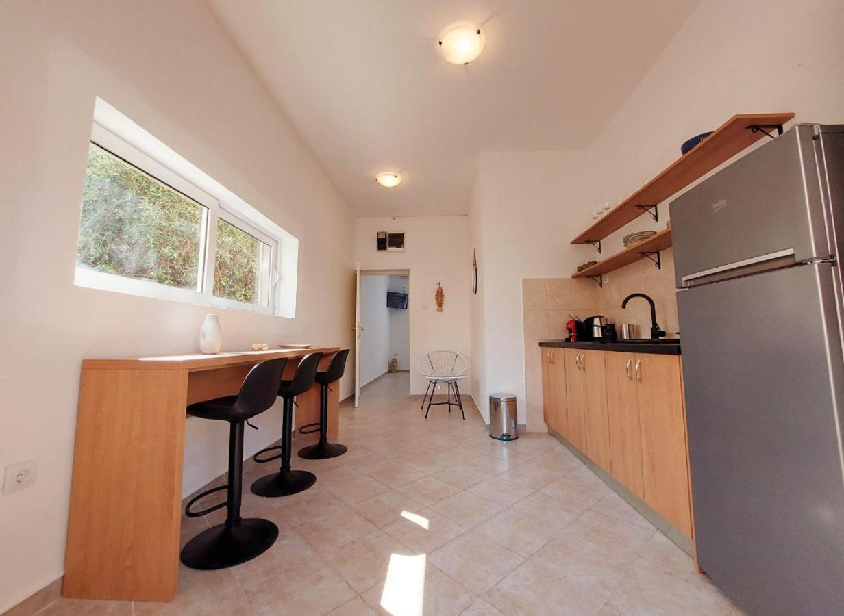 Apartmani Radovic Бієла Екстер'єр фото