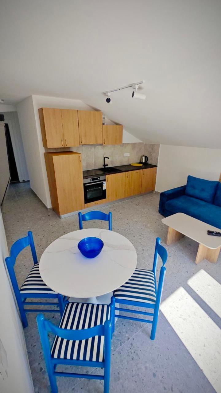 Apartmani Radovic Бієла Екстер'єр фото
