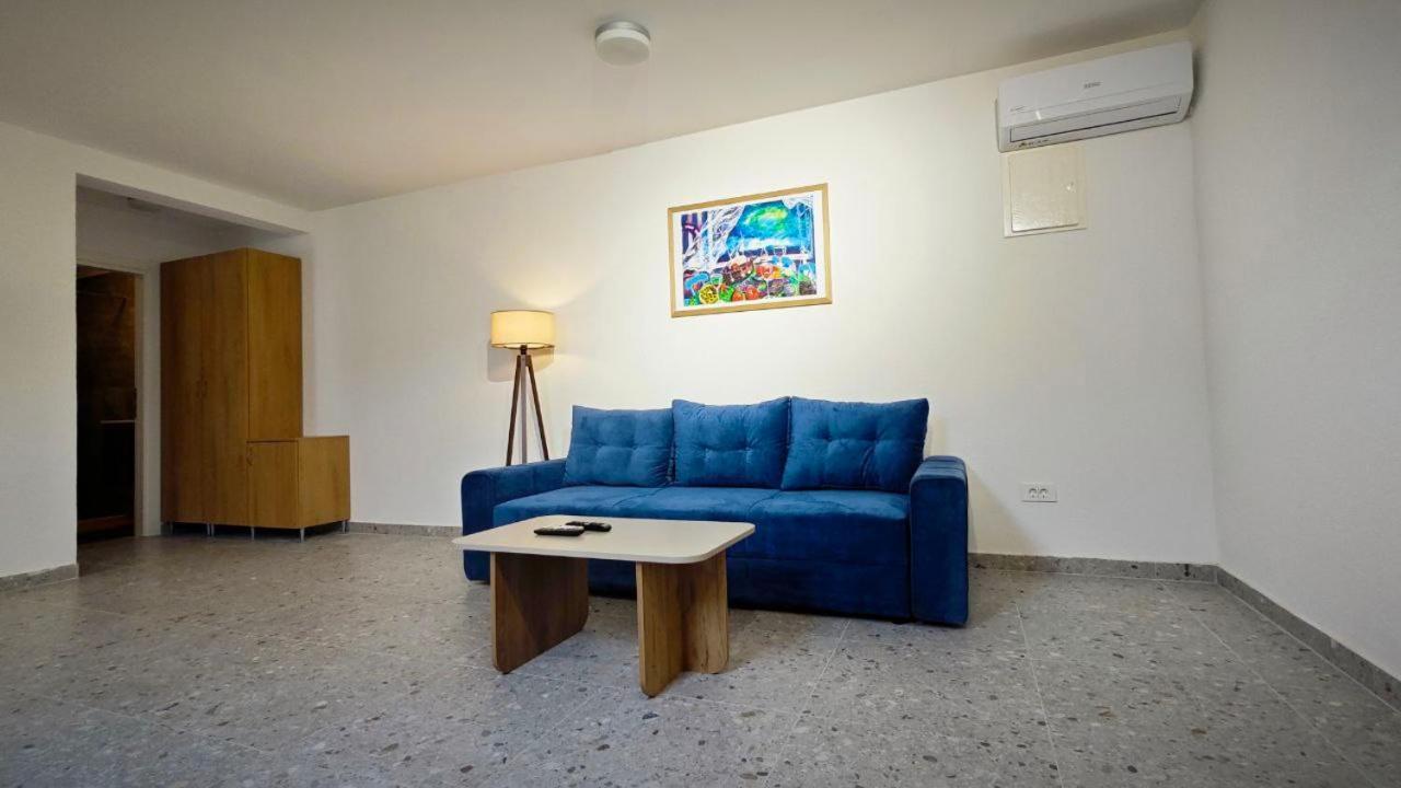 Apartmani Radovic Бієла Екстер'єр фото